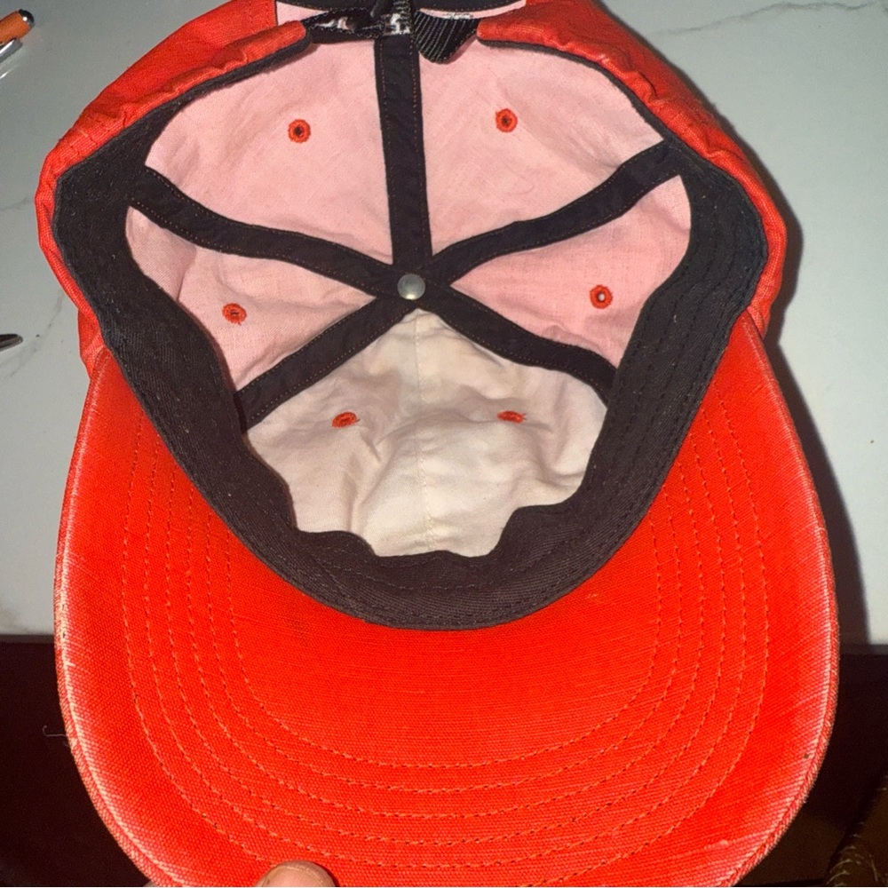 Red dad cap - Picture 3 of 6